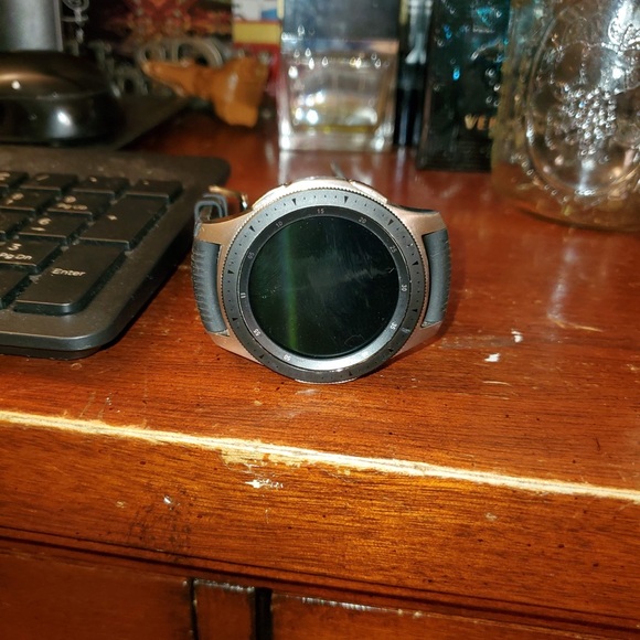Samsung Galaxy watch3 46mm - Picture 2 of 4